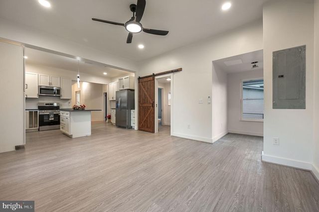 410 WEST ST, Clayton, DE 19938