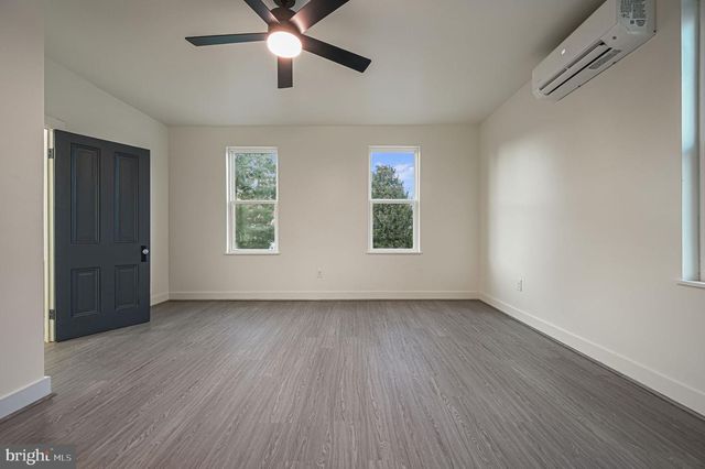 410 WEST ST, Clayton, DE 19938