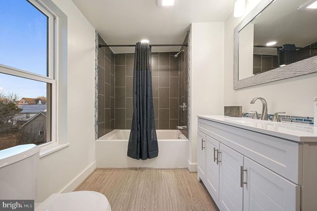 410 WEST ST, Clayton, DE 19938