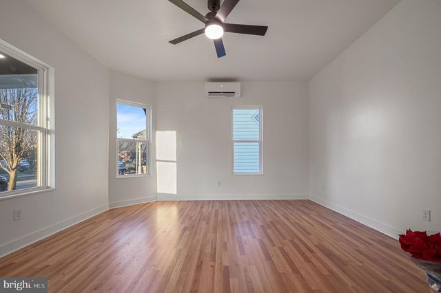 410 WEST ST, Clayton, DE 19938