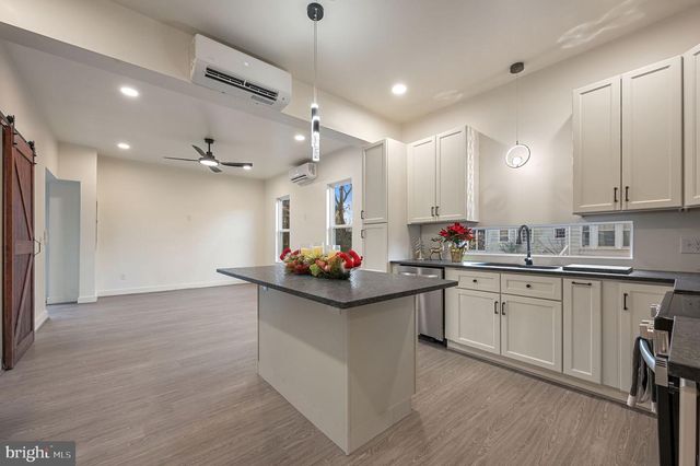 410 WEST ST, Clayton, DE 19938