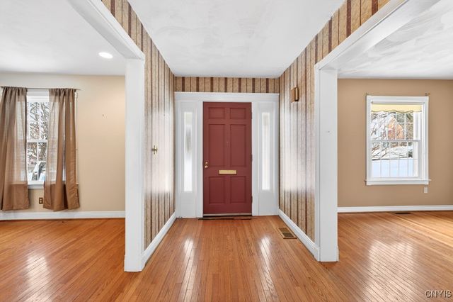 140 Proctor Boulevard, Utica, NY 13501