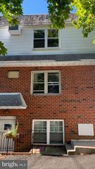 1024 FOX CHASE RD #UNIT B, Jenkintown, PA 19046
