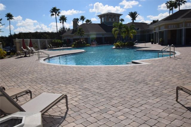 8168 BOAT HOOK LOOP 725, Windermere, FL 34786