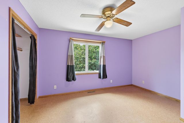 2217 Gentry Avenue N, Oakdale, MN 55128