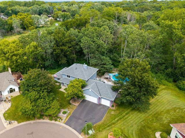 2217 Gentry Avenue N, Oakdale, MN 55128