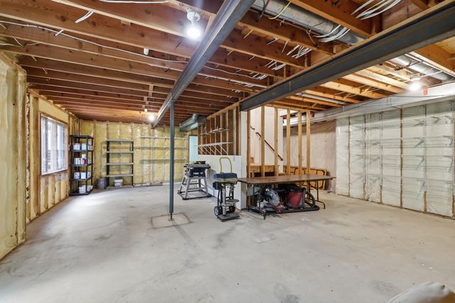 2217 Gentry Avenue N, Oakdale, MN 55128