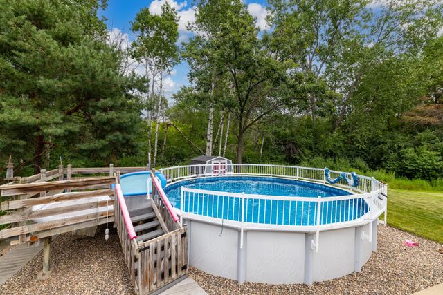 2217 Gentry Avenue N, Oakdale, MN 55128