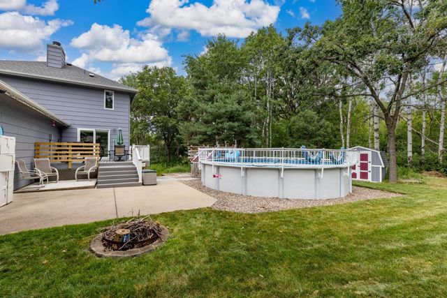 2217 Gentry Avenue N, Oakdale, MN 55128