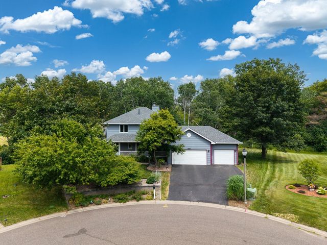 2217 Gentry Avenue N, Oakdale, MN 55128