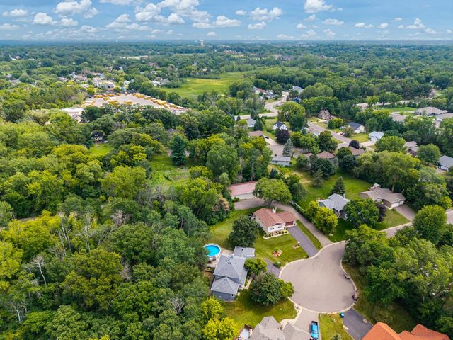 2217 Gentry Avenue N, Oakdale, MN 55128