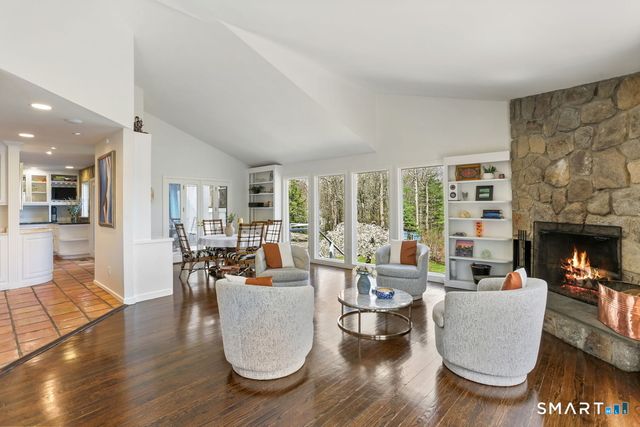 14 White Oak Lane, Weston, CT 06883