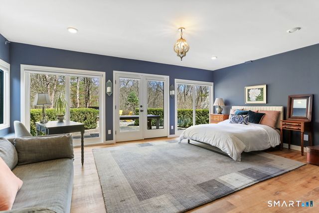 14 White Oak Lane, Weston, CT 06883