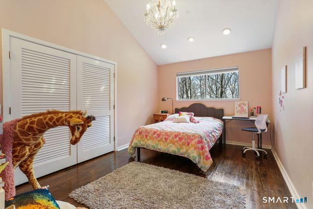 14 White Oak Lane, Weston, CT 06883