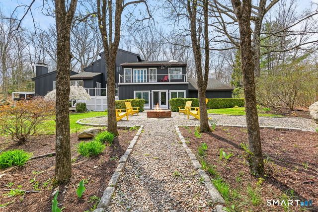 14 White Oak Lane, Weston, CT 06883