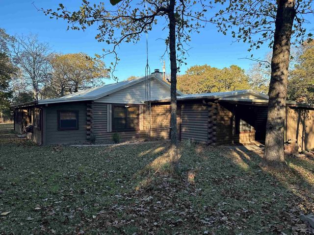 7315 Neches, Athens, TX 75752