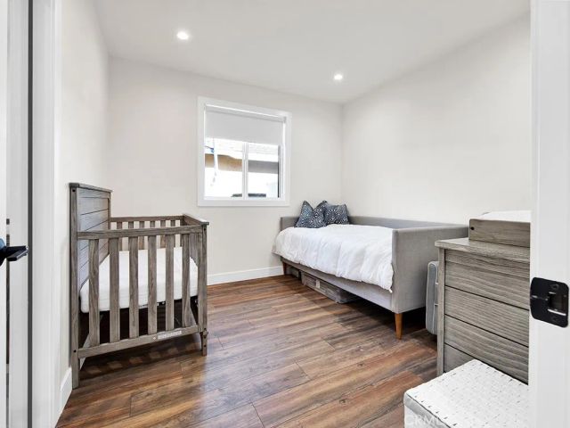 11260 Blix Street, North Hollywood, CA 91602