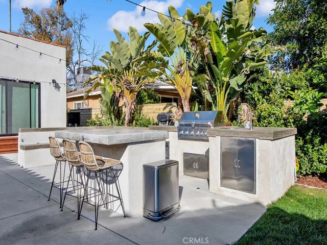 11260 Blix Street, North Hollywood, CA 91602