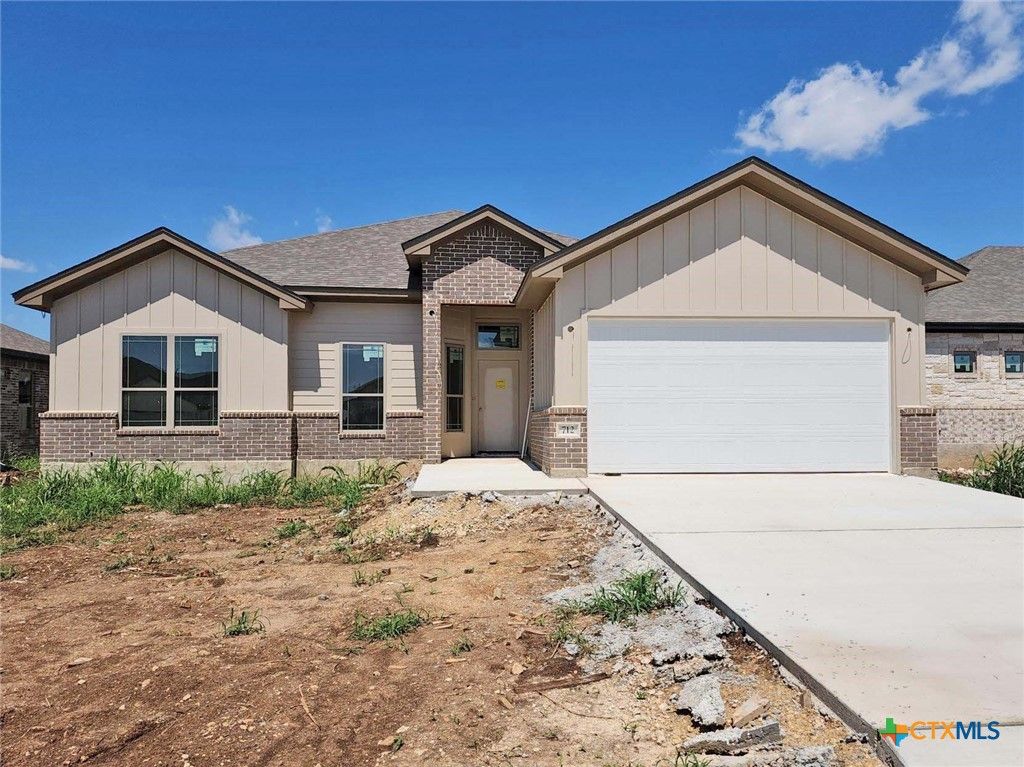 712 Eagle Claw Drive, Salado, TX 76571