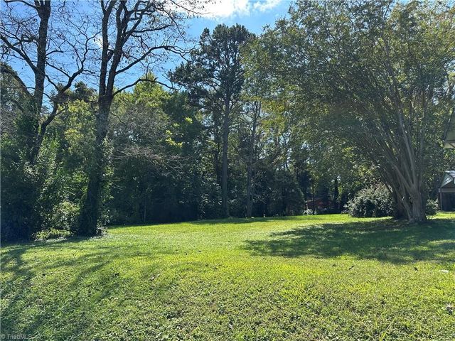 2718 Sedgewick Street, Winston-salem, NC 27127