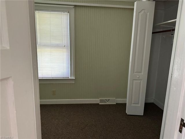 2718 Sedgewick Street, Winston-salem, NC 27127