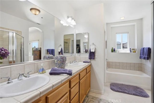 2344 Timsbury Way, Santa Maria, CA 93455