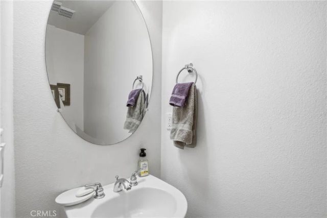 2344 Timsbury Way, Santa Maria, CA 93455