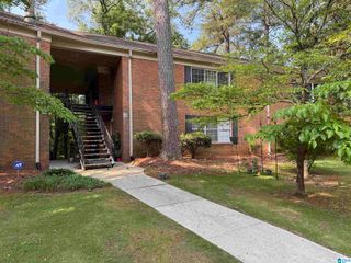 2082 MONTREAT CIRCLE # 2082, Vestavia Hills, AL 35216