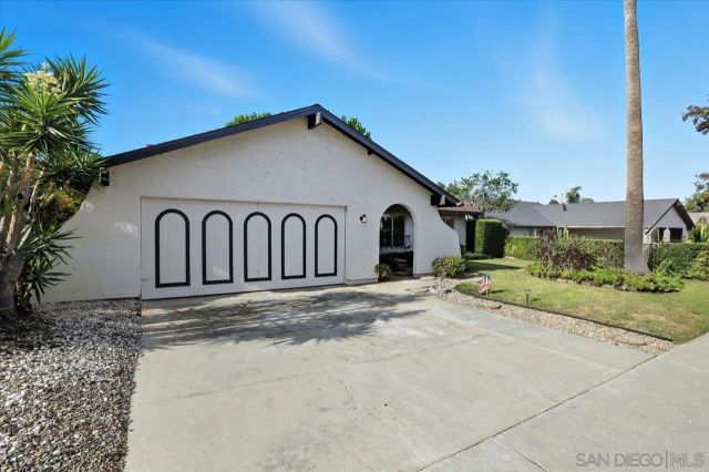 1708 Woodbridge Rd, Escondido, CA 92026
