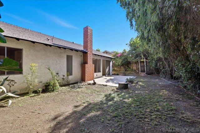 1708 Woodbridge Rd, Escondido, CA 92026