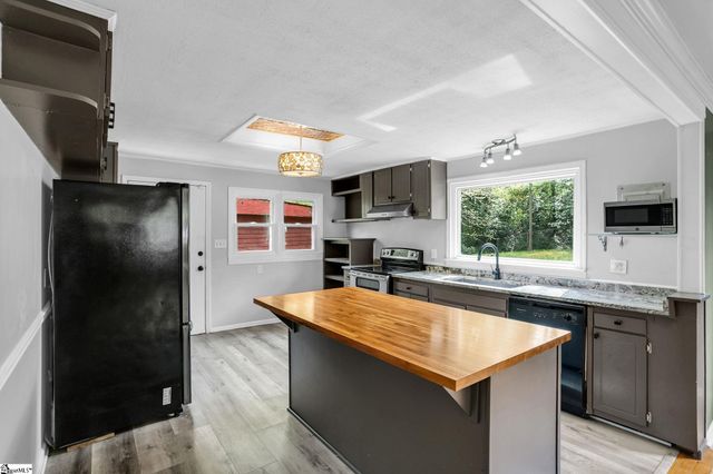 213 Keith Drive, Greenville, SC 29607