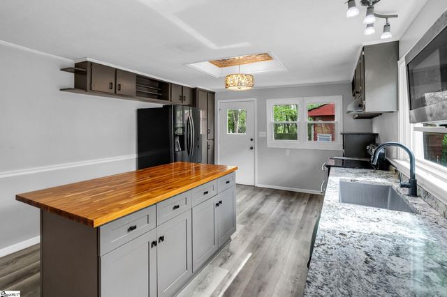 213 Keith Drive, Greenville, SC 29607