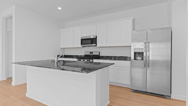 9014 Shady Cabana Way, Iowa Colony, TX 77583