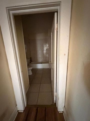 8216 N 14TH STREET, Tampa, FL 33604