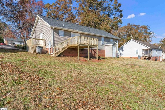 114 Berea Forest Circle, Greenville, SC 29617