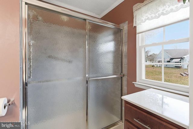 4 KENT CT, Forked River, NJ 08731