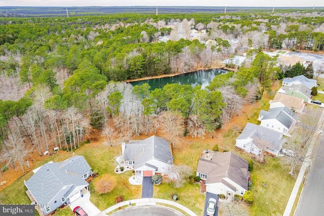 4 KENT CT, Forked River, NJ 08731