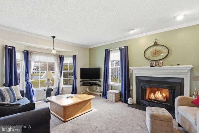 4 KENT CT, Forked River, NJ 08731