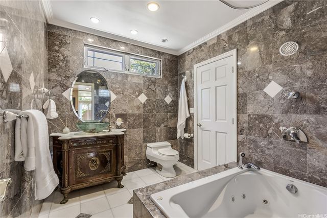3063 Diamond Head Road, Honolulu, HI 96815