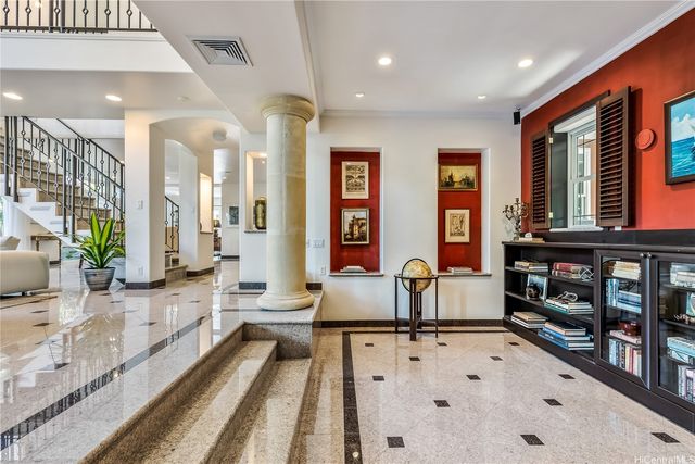 3063 Diamond Head Road, Honolulu, HI 96815