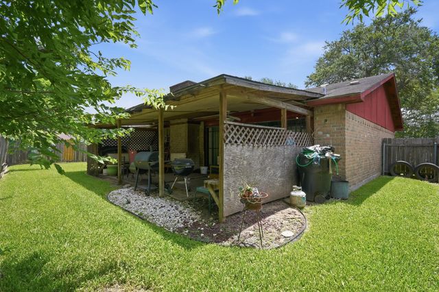 15718 Munson Lane, Houston, TX 77053