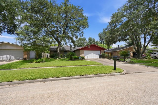 15718 Munson Lane, Houston, TX 77053