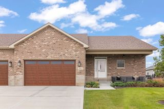 26411 W Stephanie Drive, Channahon, IL 60410