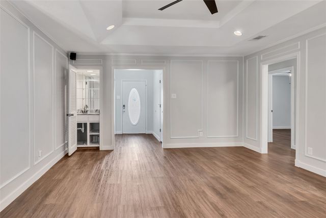 1301 Oak Timber Drive, Euless, TX 76039