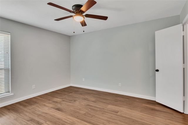 1301 Oak Timber Drive, Euless, TX 76039