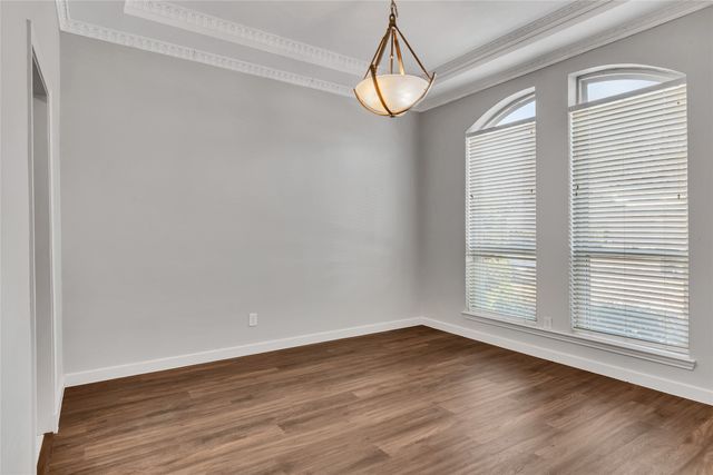 1301 Oak Timber Drive, Euless, TX 76039