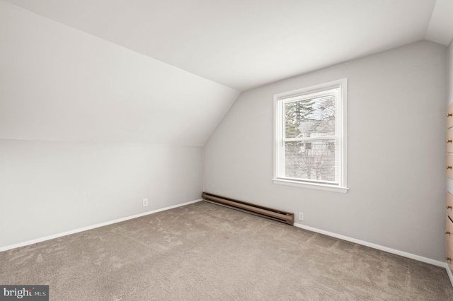 25 MIDLAND AVE, Berwyn, PA 19312