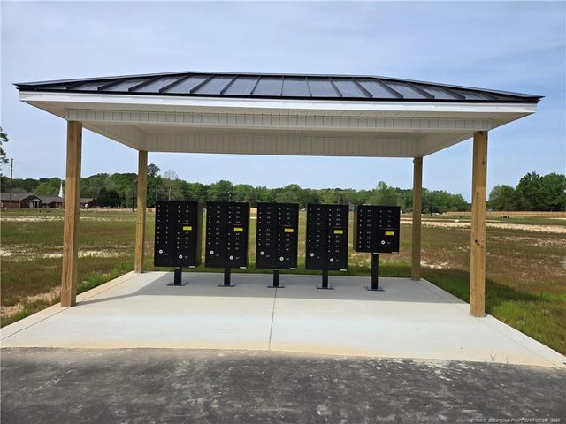 4317 Kirkhill Court, Wade, NC 28395