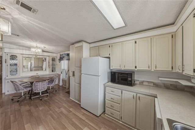 35116 COLONY HILLS DRIVE, Zephyrhills, FL 33541