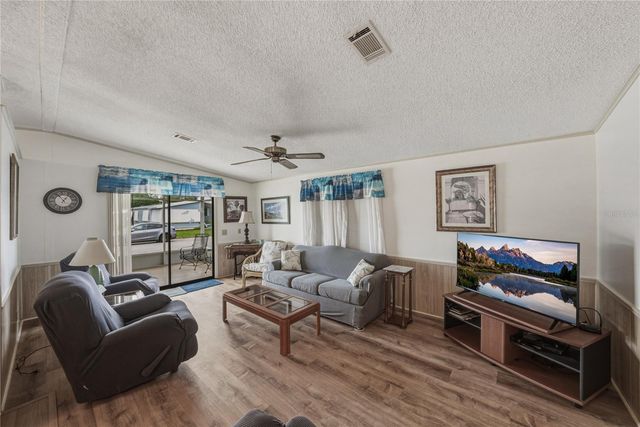 35116 COLONY HILLS DRIVE, Zephyrhills, FL 33541